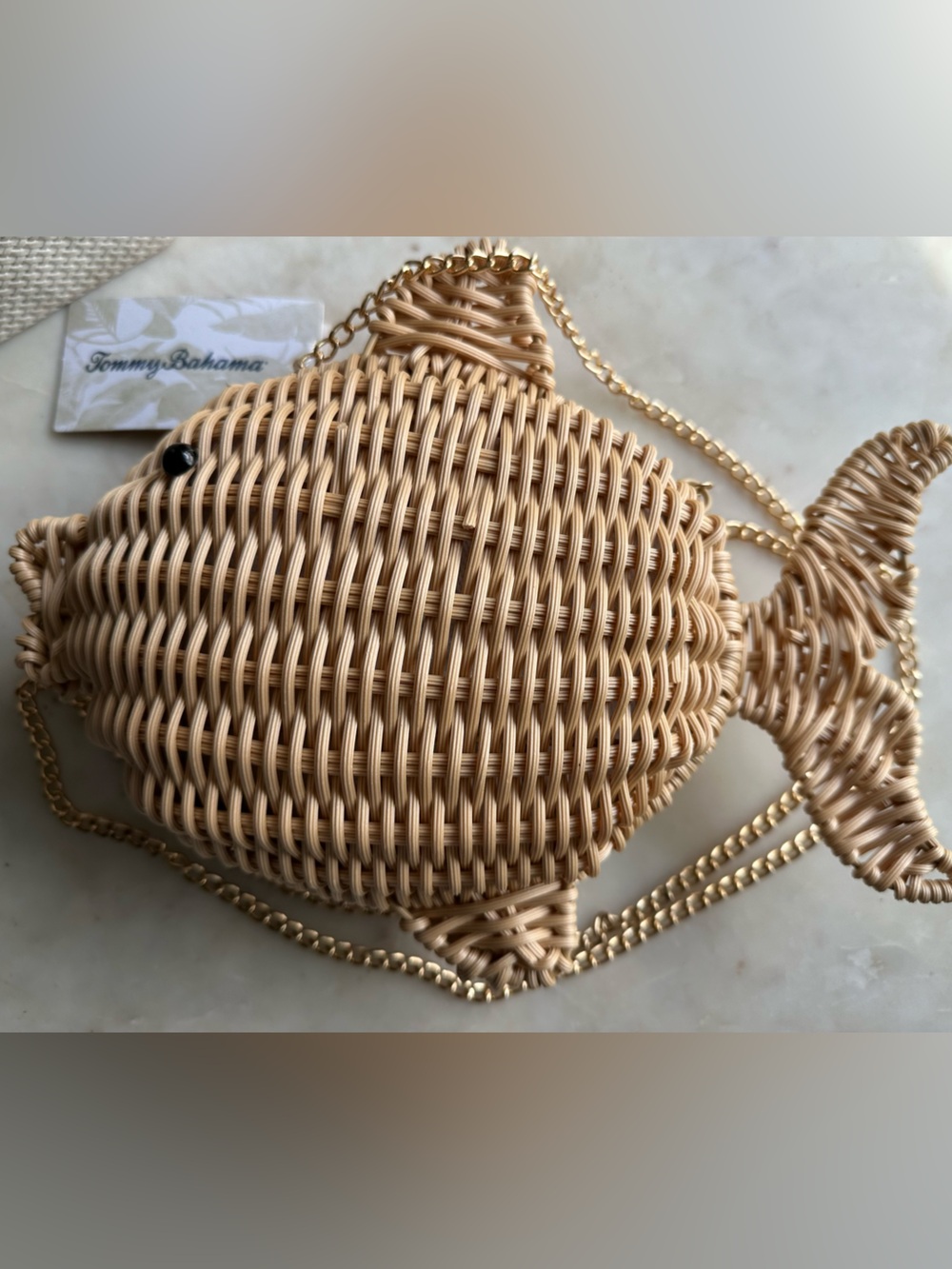 NEW Tommy Bahama Tan Woven Fish Crossbody with Gold Chain New w/ Tags Attached